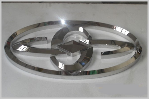 单位与个人签的汽车租赁合同要交税吗